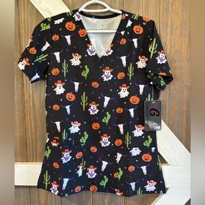 GT Performance Halloween Print Scrub Top Sz Small